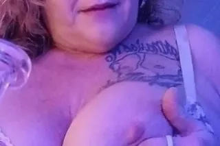 Mature 36yr Model | All Services Inc. Facetime Fun | Videos Sell - Image 2
