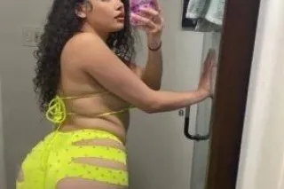 THICK SEXY MIXED CHICK 🥰😍🥰😍 - Image 5