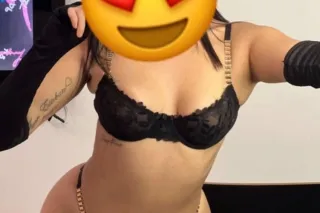 LATINA NATURAL COMPLACIENTE 🔥💋... - Image 1