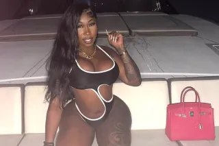 slut me out - Image 5