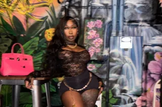 slut me out - Image 9