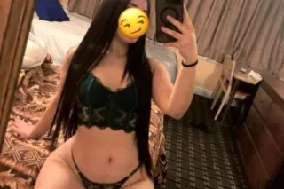 LATINA DISPONIBLE AHORA SOLO I... - Image 1