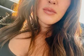🫦Come correct 🌹 or dont cum at... - Image 1