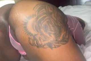 LAST DAY IN TOWN✨🌹HERE VISITING FROM MINNESOTA LEAVING SOON LET ME PUT MY BIG BUTT 🍑AND TIGHT PUSSY 🐱ON YOU 😏 - Image 12