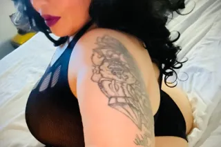 Big Butt Latina Cougar Special... - Image 3