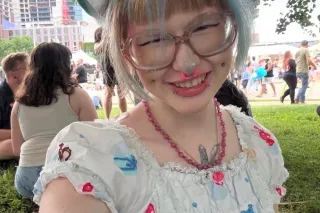 Emo trans lookin for friends 😏 - Image 3