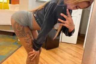 Freaky 🧸🎀 Juicy Fat Clit 🥳 Don... - Image 3