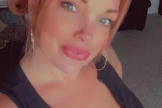 Well-reviewed Giddy Peach!- Short curvy milf w/big tits + velvet mouth - Image 5