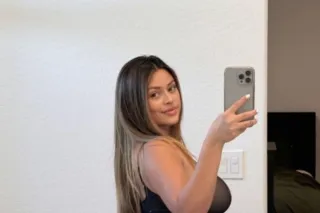 Mature Queen Girl Ready to Hoo... - Image 3