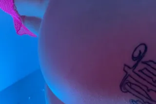 sexy petite asain spinner that... - Image 1