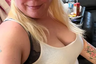 💖💖ITS HUMP DAY💖💖IM HORNY AND R... - Image 3