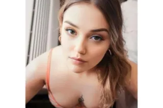 VBS FAVE PAWG BACK ON THE BEACH❄🐰 - Image 5