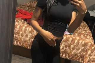Worth The Click💦 - Image 5