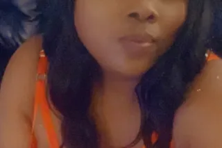 Cum play with my huge juicy me... - Image 3
