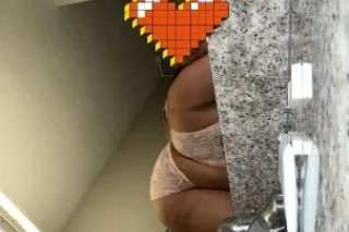 COME HERE LET ME MAKE DAT DICK GROW IN MY THROAT 😜💦💦 - Image 6