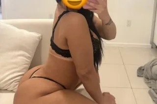 Hola amor soy una chica latina... - Image 1