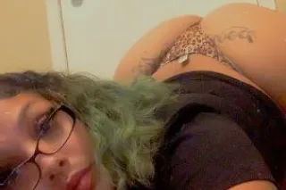 Puerto Rican Princess - 27 - Image 2