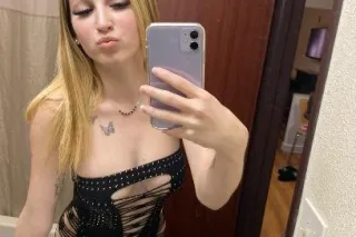 Hi I am available to fulfill your desires and fantasy👅bbj and anal. - 28 👅Out & Incall car play - Image 5