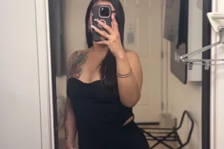 Raw nd beautiful🥰 real sexy La... - Image 1