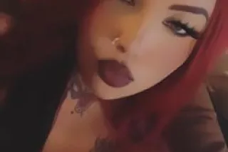 Sexy Latina incall outcalll facetime shows 😛🤤😘 - Image 1