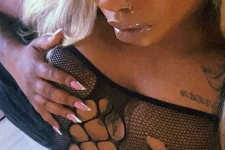 FETISH FRIENDLY😝🤭COME PLAY DAD... - Image 3
