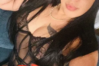 chica latina sexy no atiendo c... - Image 2