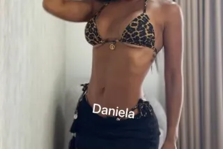 beautiful latina - 25 - Image 1