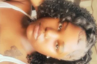 hottest sextiest youll ever me... - Image 2