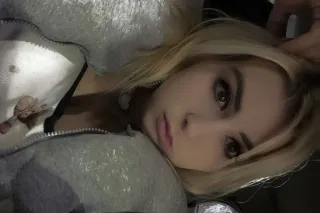 ya fav Snowbunny but in fishne... - Image 3