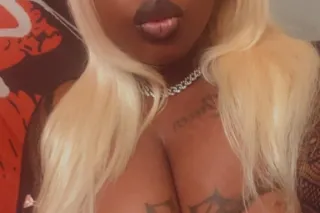 ASK ABOUT MY SPECIAL 💋 BBW QUE... - Image 2