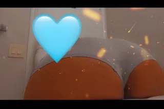 Leaving soon, meet me while yo... - Image 1