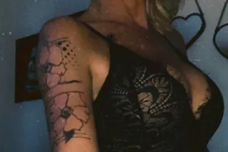 🔥Blonde Baddie🔥 - 44 - Image 1