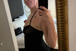 Cum Slide into Nikkis World 😜💦💦 - Image 5