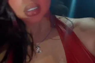 curvy sexy latina 🍒 I'm Back P... - Image 1