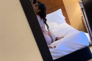 Hola papi, nueva chica disponi... - Image 1