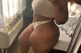 caliente🔥🍑💦, FOTOS 100% REALES... - Image 2