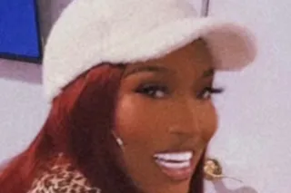 Big Booty 🍑Blasian 👸🏽🥵Throat Goat 💦 satisfying experience 🤤 - - Image 5