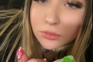 Want me 👉 Sub on FANSLY and DM... - Image 4