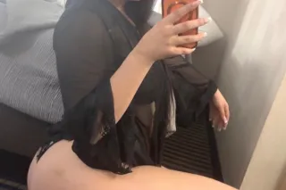 NEW IN TOWN 💦🥰 - 25 - Image 1