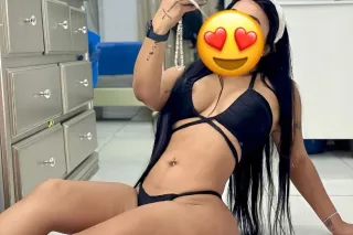 💋Chica Fit available 🫦 no stol... - Image 2