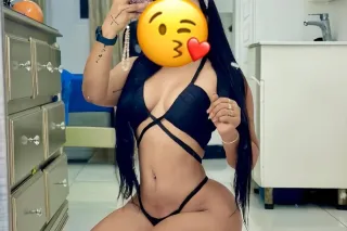 💋Chica Fit available 🫦 no stol... - Image 4