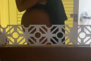 SEXY CHOCOLATE BIG BOOTY FREAK... - Image 4