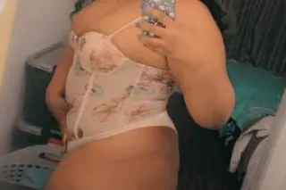 Prettyyy Thickkk Goddess Super... - Image 2