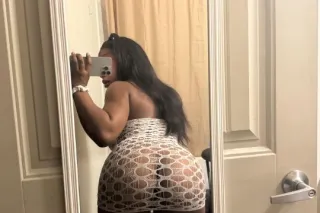 Available for your desires - 2... - Image 1
