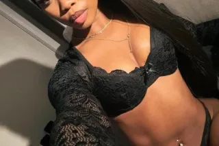 slim gawdy 😜 - 22 - Image 1
