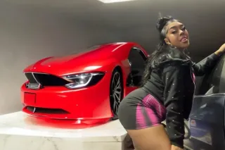 your Favorite Creole Goddess 💜... - Image 3