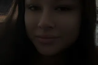 hi,im jenna i'm currently livi... - Image 2
