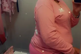 Thick Big Booty Latina - 28 - Image 4