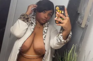 Yasmean 💦💋🍒 - 27 - Image 1