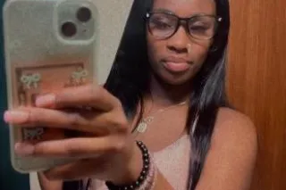 Heyy happy Thrusday, Text Me. ... - Image 1